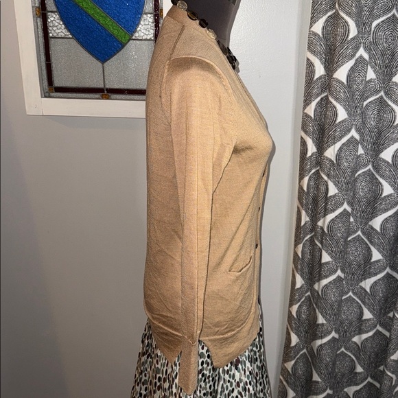 GAP Merino Wool Lightweight Button Up Cardigan Sweater SZ Small - Picture 7 of 9
